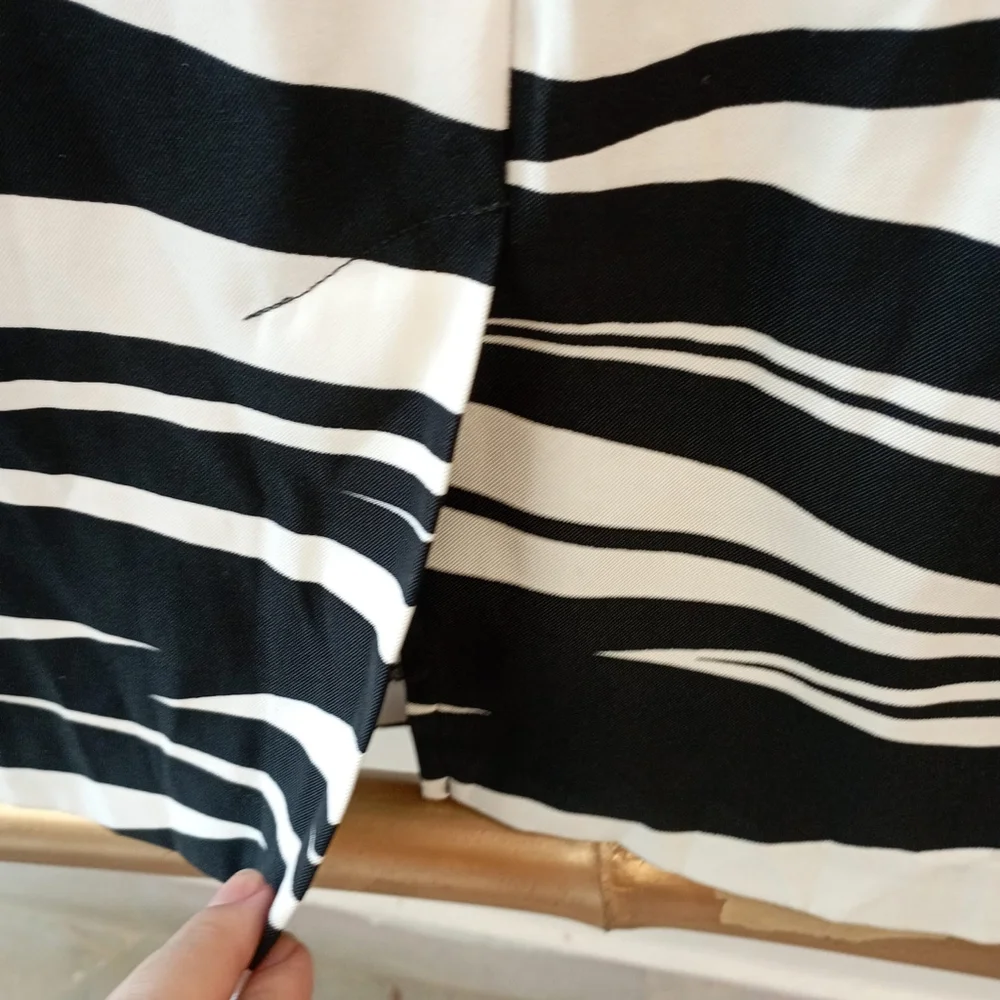 Bisou Bisou Paris Black and White Dress - Picture 12 of 15